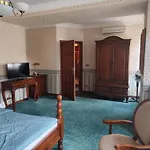 Memorial Hotel
